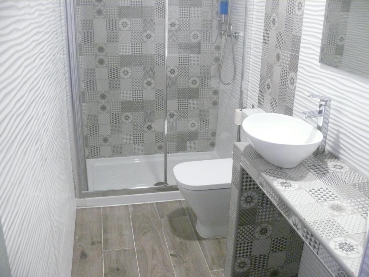 Hostal Letto Dal Mare Valencia Eksteriør billede