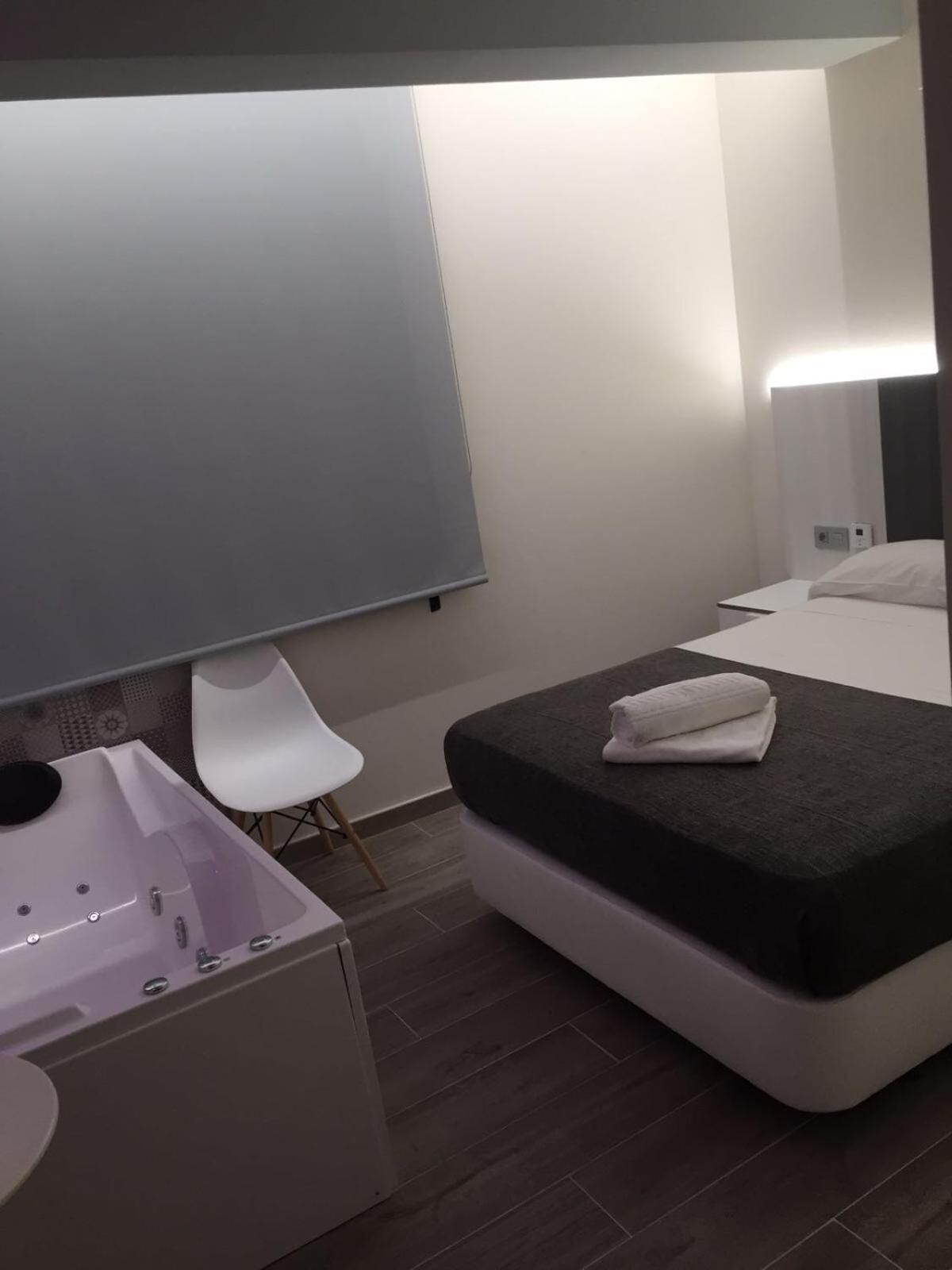 Hostal Letto Dal Mare Valencia Eksteriør billede